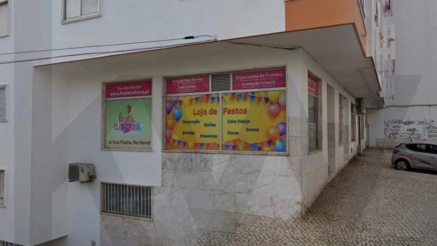 Loja para Venda em Queluz e Belas