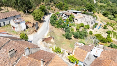 Moradia T2 para Venda em Malhou, Louriceira e Espinheiro