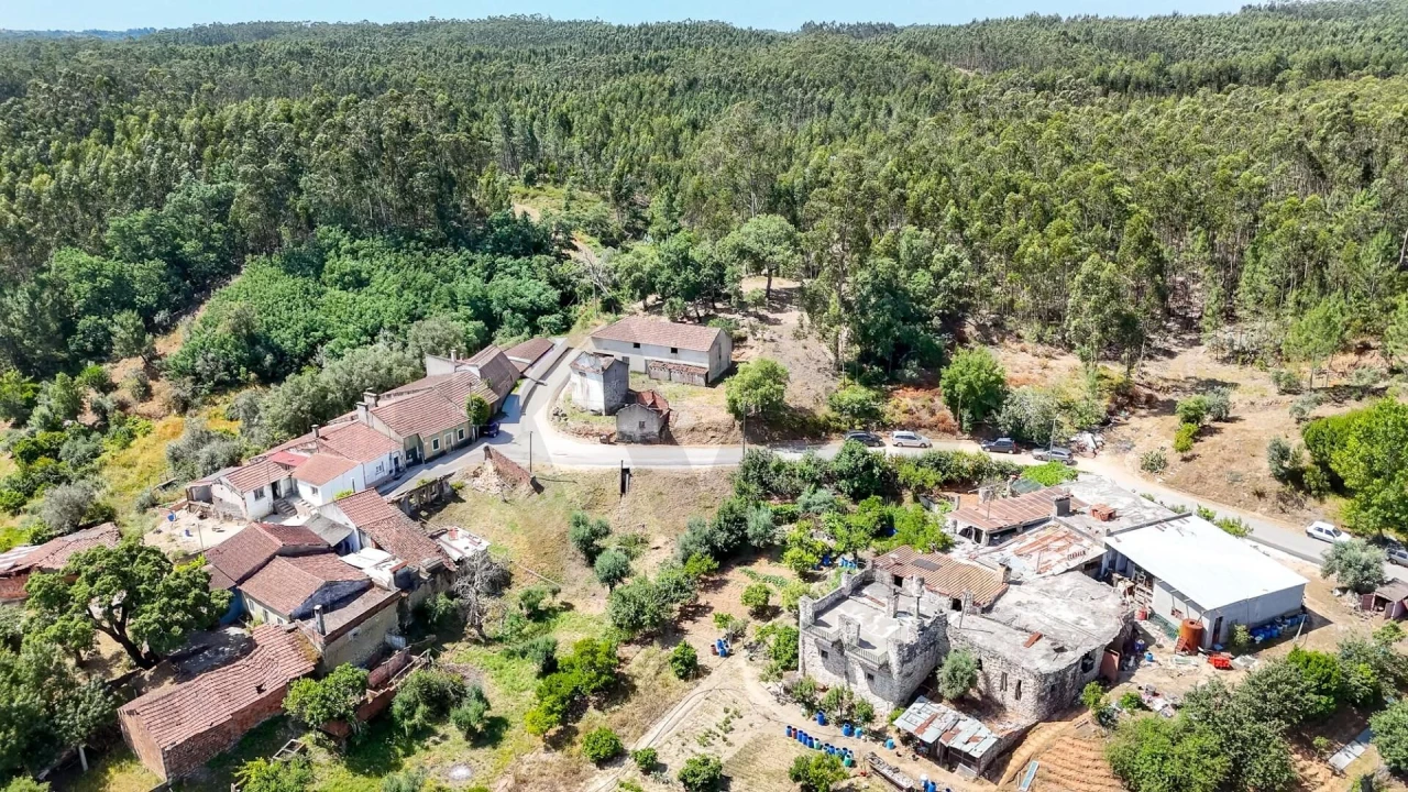 Moradia T2 para Venda em Malhou, Louriceira e Espinheiro Foto 6