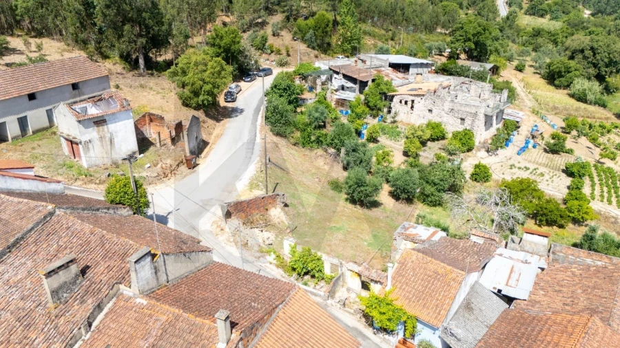 Moradia T2 para Venda em Malhou, Louriceira e Espinheiro Foto 3