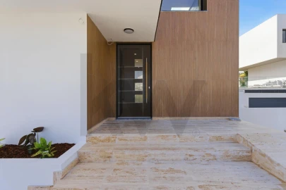 Moradia T3 para Venda em Queluz e Belas