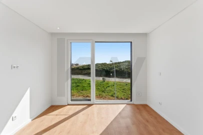 Moradia T3 para Venda em Queluz e Belas