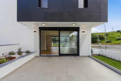 Moradia T3 para Venda em Queluz e Belas