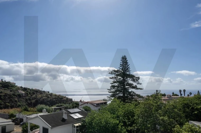 Apartamento T1 para Venda em Caniço Foto 15