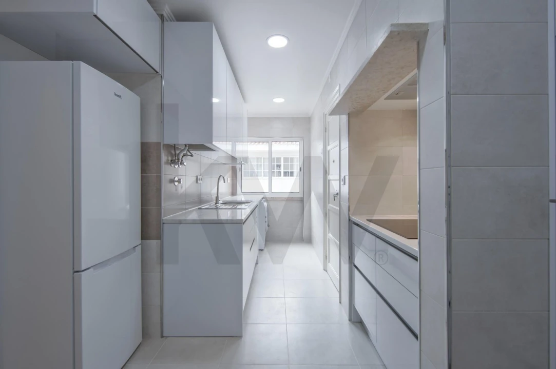 Apartamento T3 para Arrendamento em Oeiras e São Julião da Barra, Paço de Arcos e Caxias Foto 35