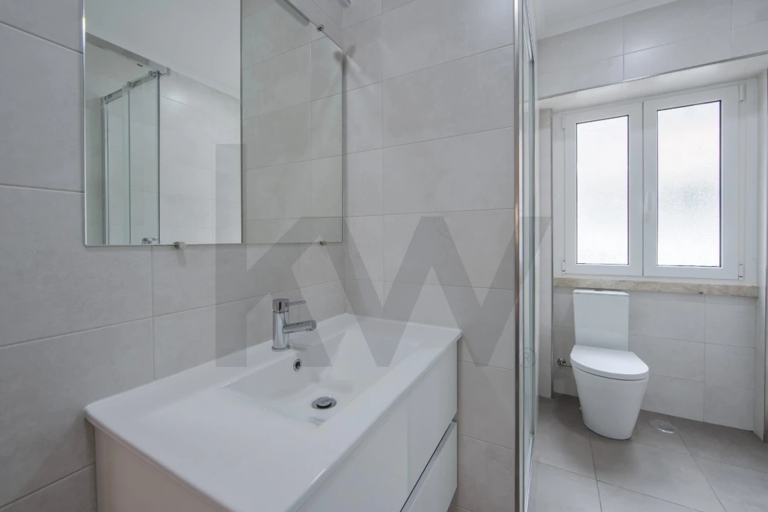 Apartamento T3 para Arrendamento em Oeiras e São Julião da Barra, Paço de Arcos e Caxias Foto 31