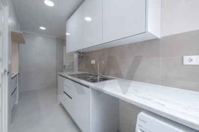 Apartamento T3 para Arrendamento em Oeiras e São Julião da Barra, Paço de Arcos e Caxias