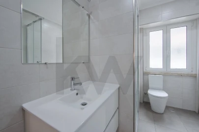 Apartamento T3 para Arrendamento em Oeiras e São Julião da Barra, Paço de Arcos e Caxias