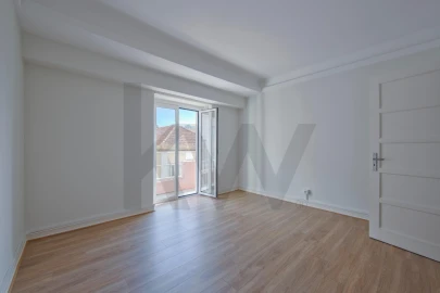 Apartamento T3 para Arrendamento em Oeiras e São Julião da Barra, Paço de Arcos e Caxias