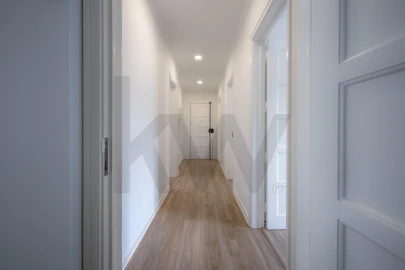 Apartamento T3 para Arrendamento em Oeiras e São Julião da Barra, Paço de Arcos e Caxias