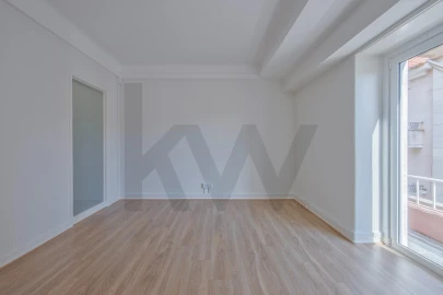 Apartamento T3 para Arrendamento em Oeiras e São Julião da Barra, Paço de Arcos e Caxias