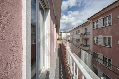 Apartamento T3 para Arrendamento em Oeiras e São Julião da Barra, Paço de Arcos e Caxias