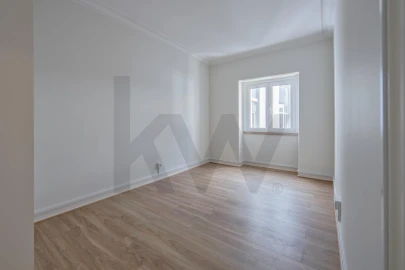 Apartamento T3 para Arrendamento em Oeiras e São Julião da Barra, Paço de Arcos e Caxias