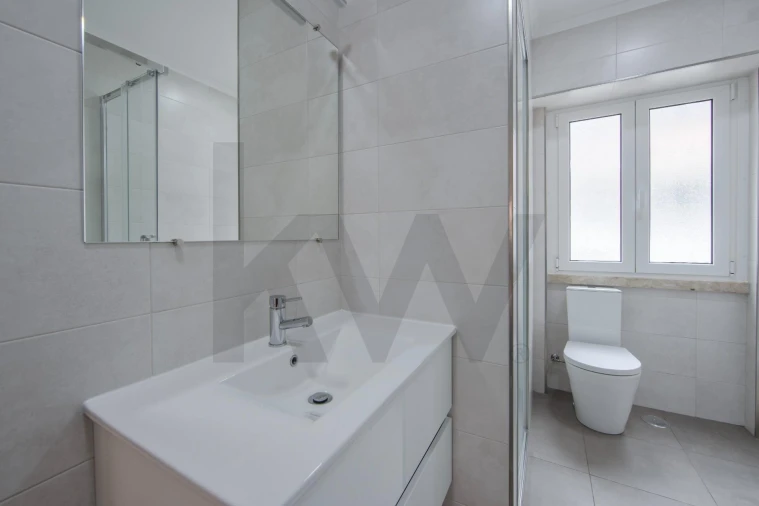 Apartamento T3 para Arrendamento em Oeiras e São Julião da Barra, Paço de Arcos e Caxias Foto 31