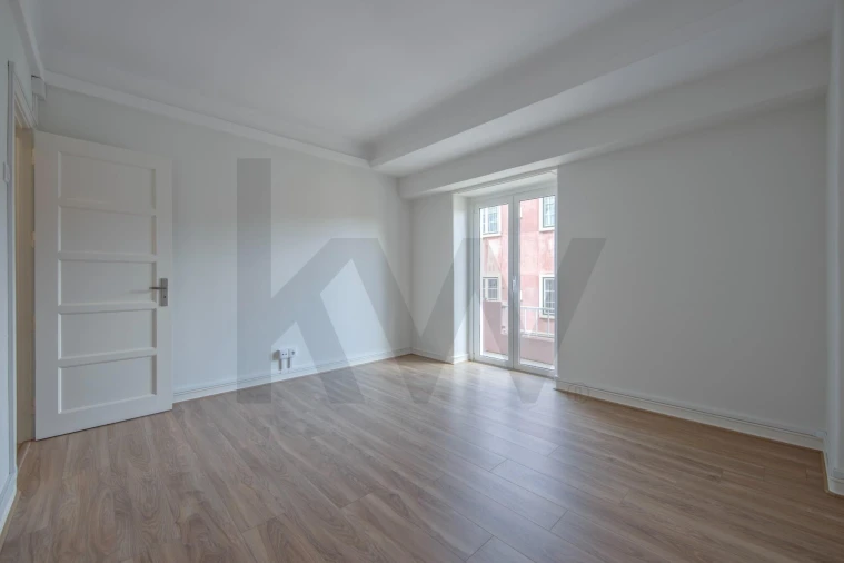 Apartamento T3 para Arrendamento em Oeiras e São Julião da Barra, Paço de Arcos e Caxias Foto 23