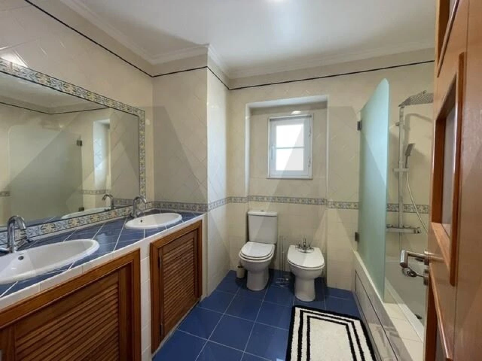 Apartamento T2 para Arrendamento em Penha de França Foto 15