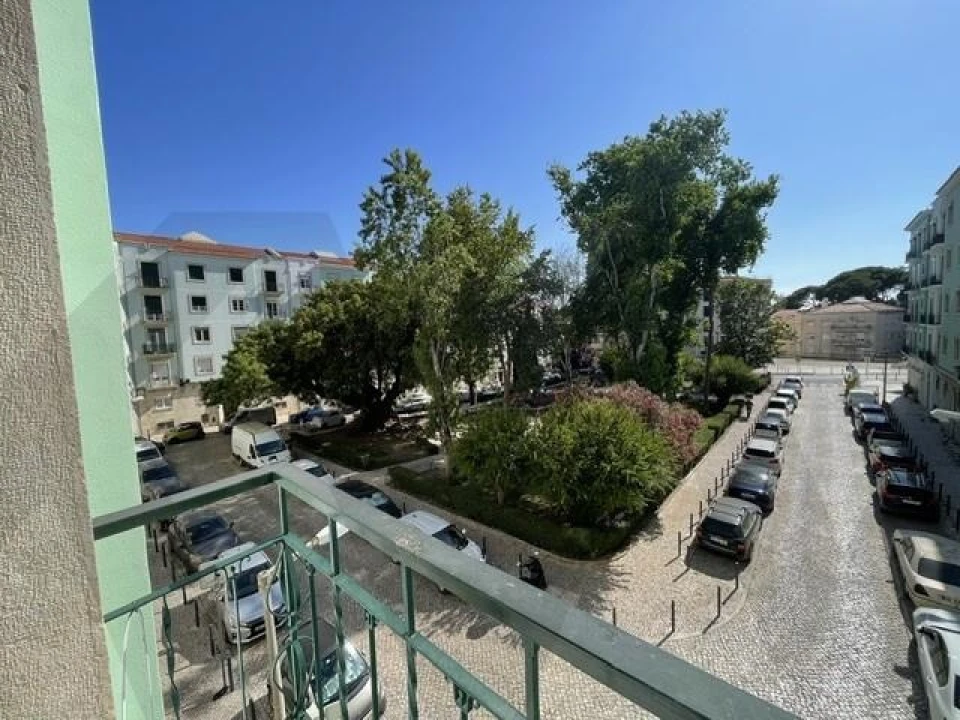 Apartamento T2 para Arrendamento em Penha de França Foto 13