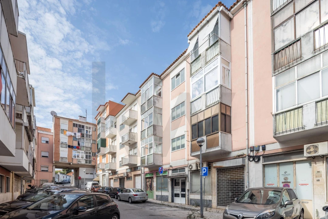 Apartamento T2 para Venda em Odivelas Foto 20