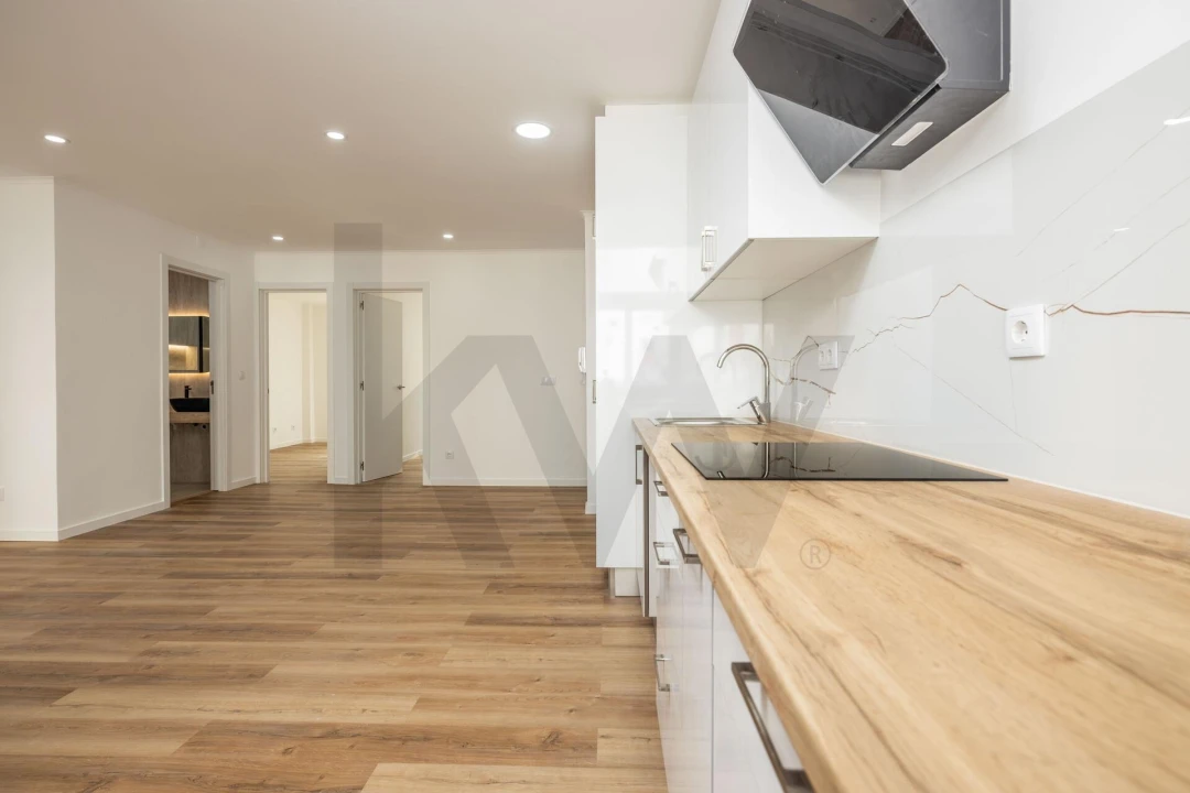 Apartamento T2 para Venda em Odivelas Foto 5