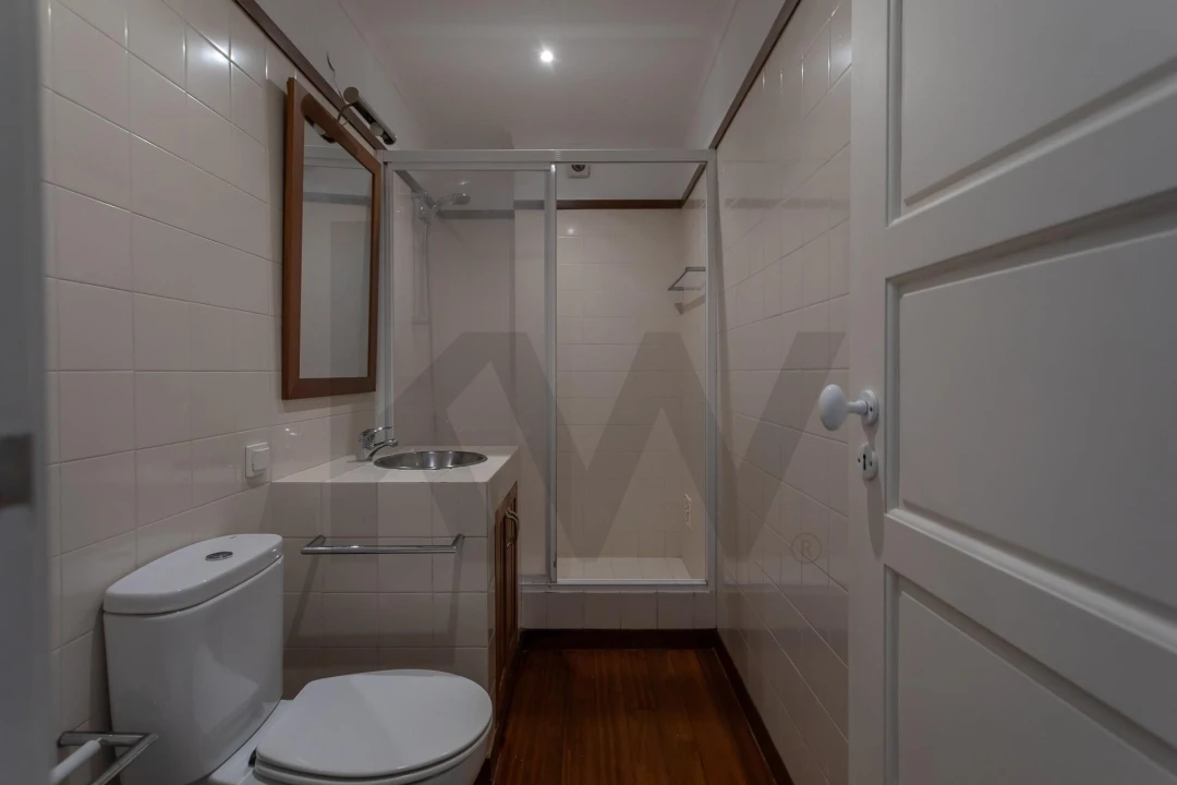 Apartamento T1 para Arrendamento em Estrela Foto 13
