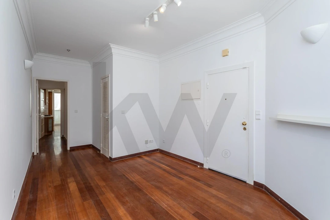 Apartamento T1 para Arrendamento em Estrela Foto 6