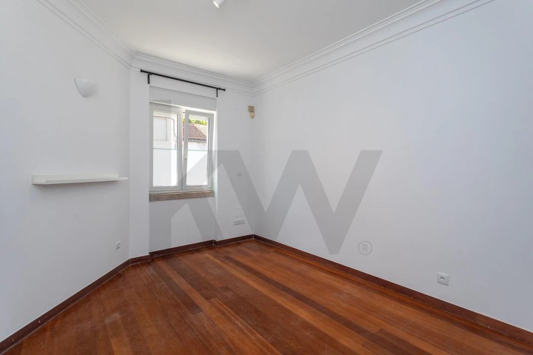 Apartamento T1 para Arrendamento em Estrela Foto 5