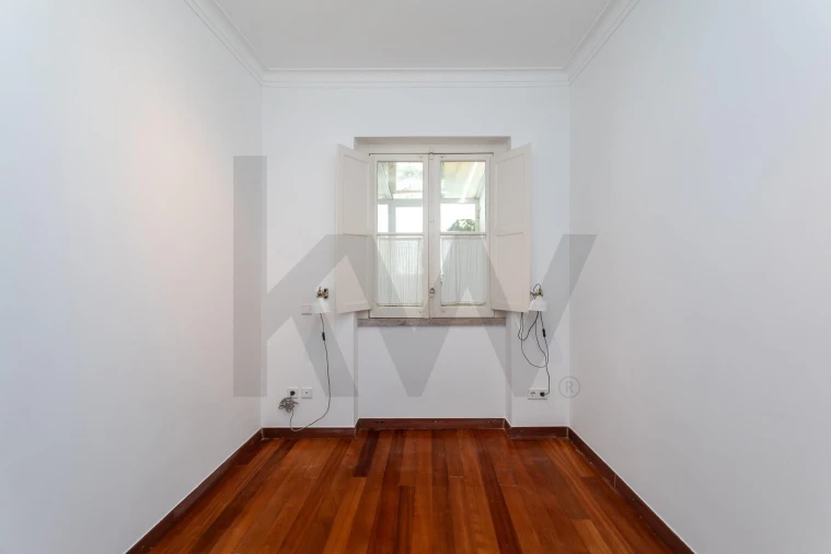 Apartamento T1 para Arrendamento em Estrela Foto 10