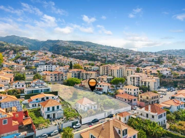 Terreno para Venda em Funchal (Santa Luzia)