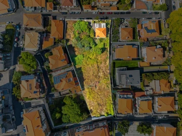 Terreno para Venda em Funchal (Santa Luzia)