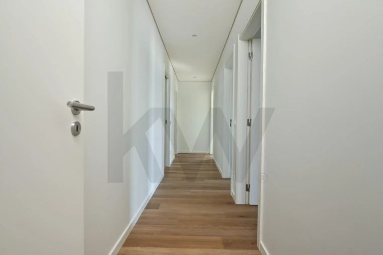 Apartamento T4 para Venda em Algés, Linda-A-Velha e Cruz Quebrada-Dafundo Foto 30
