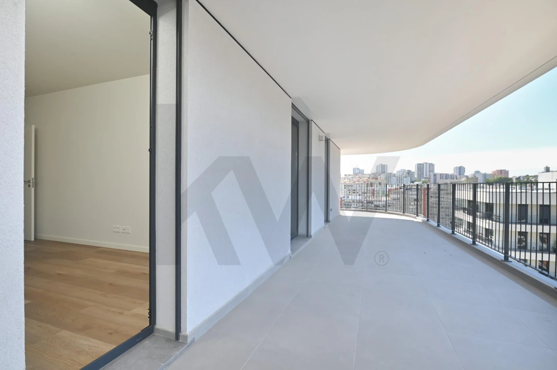Apartamento T4 para Venda em Algés, Linda-A-Velha e Cruz Quebrada-Dafundo Foto 23