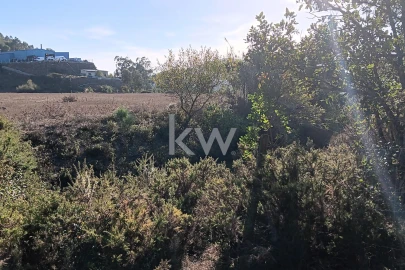 Terreno para Venda em Milharado