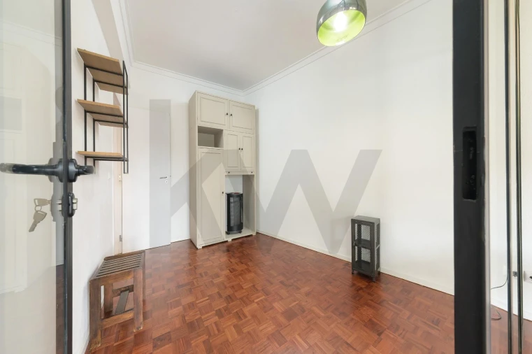 Apartamento T2 para Arrendamento em São Vicente Foto 6