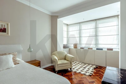 Apartamento T3 para Venda em Campolide