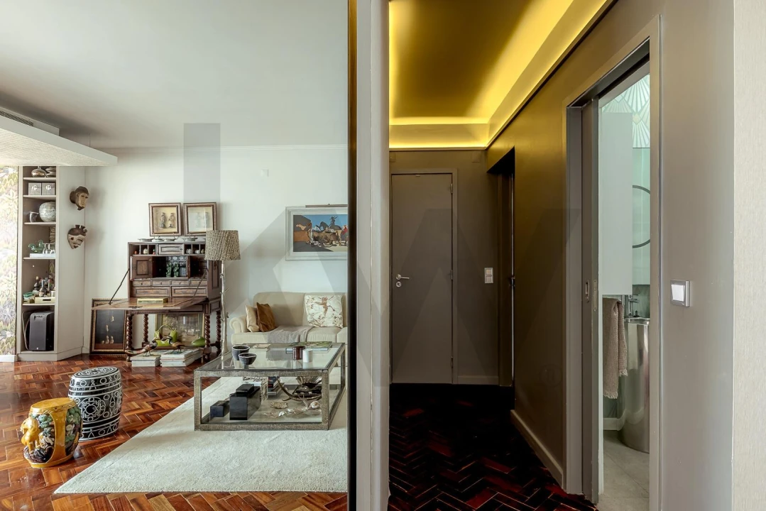 Apartamento T3 para Venda em Campolide Foto 27