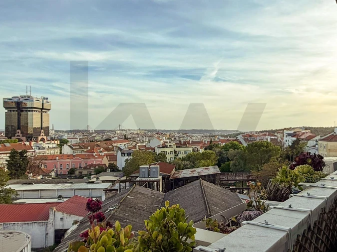 Apartamento T3 para Venda em Campolide Foto 3