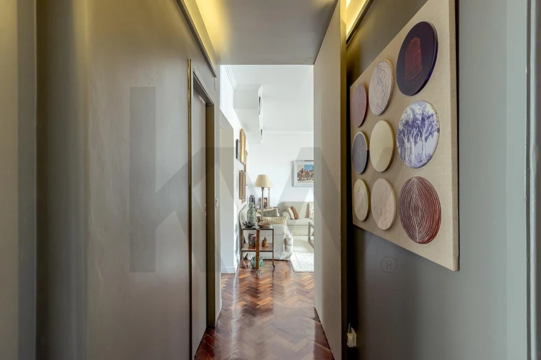Apartamento T3 para Venda em Campolide Foto 30