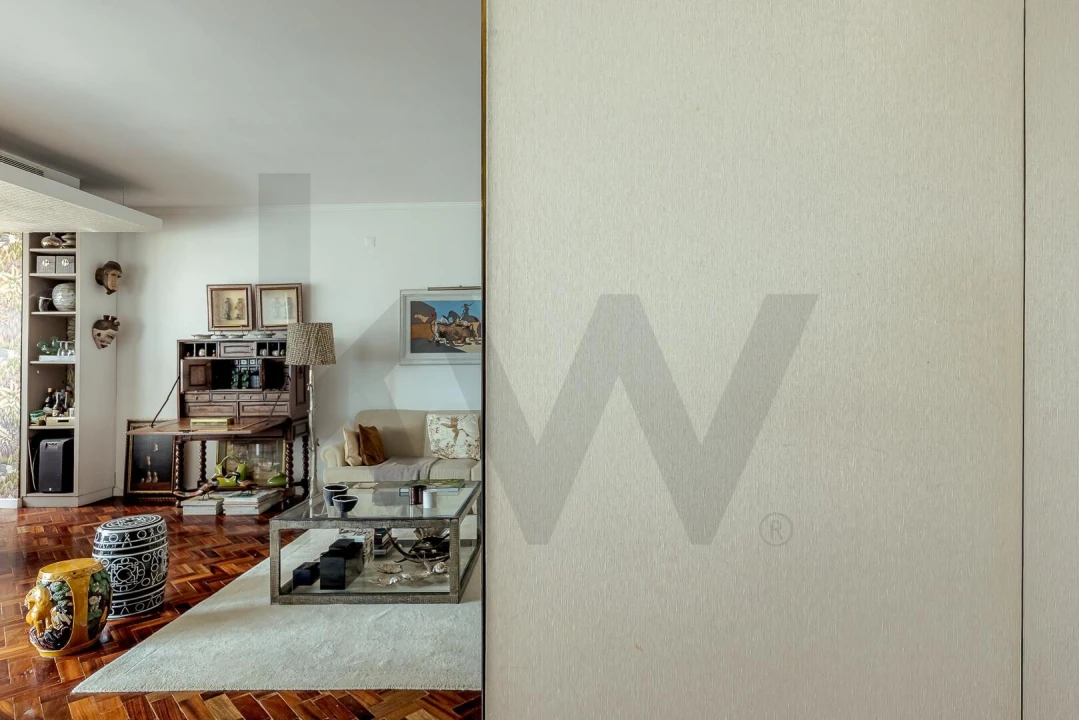 Apartamento T3 para Venda em Campolide Foto 26