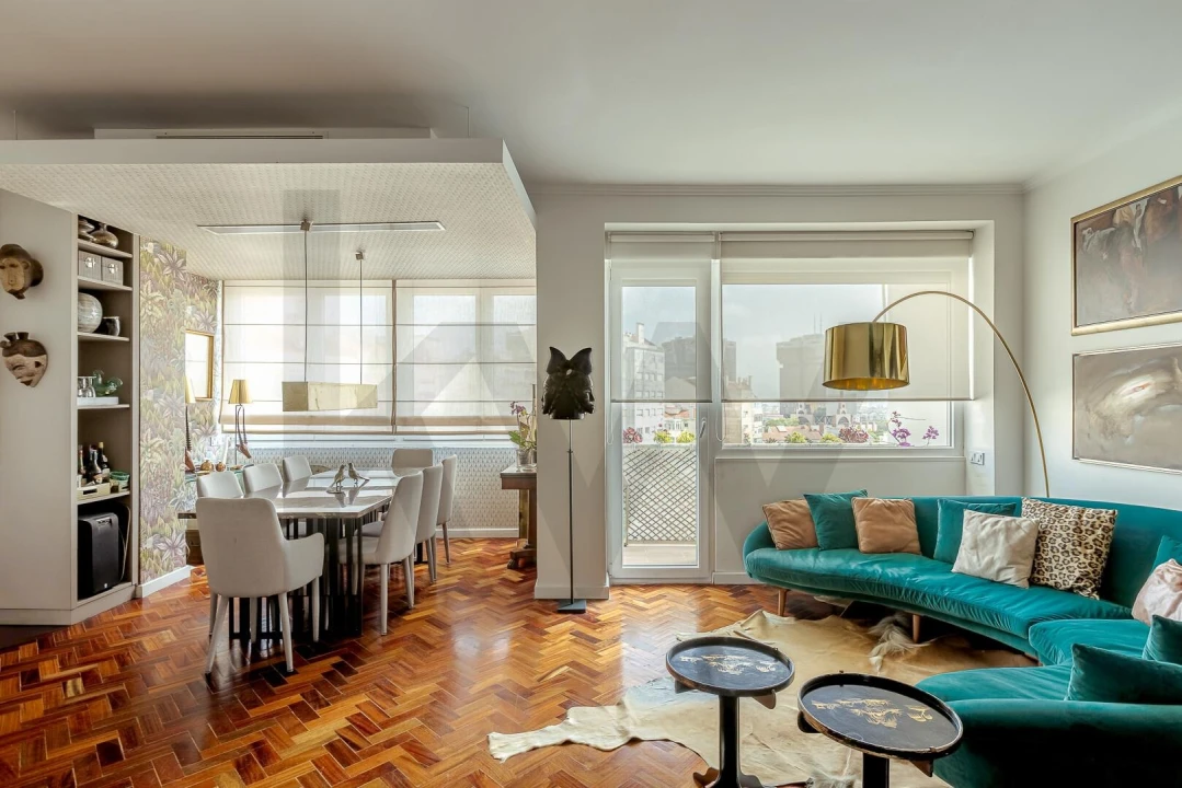 Apartamento T3 para Venda em Campolide Foto 5