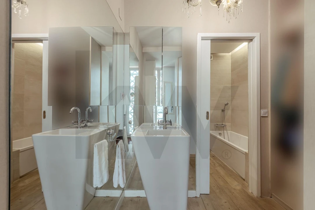 Apartamento T3 para Venda em Campolide Foto 46