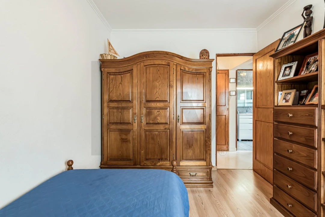 Apartamento T2 para Venda em São Domingos de Rana Foto 22