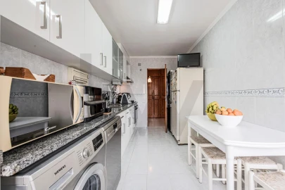 Apartamento T2 para Venda em São Domingos de Rana