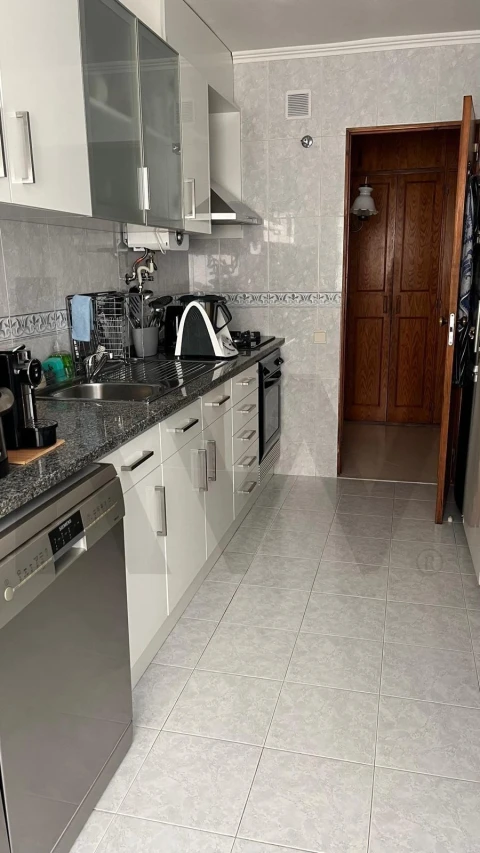Apartamento T2 para Venda em São Domingos de Rana