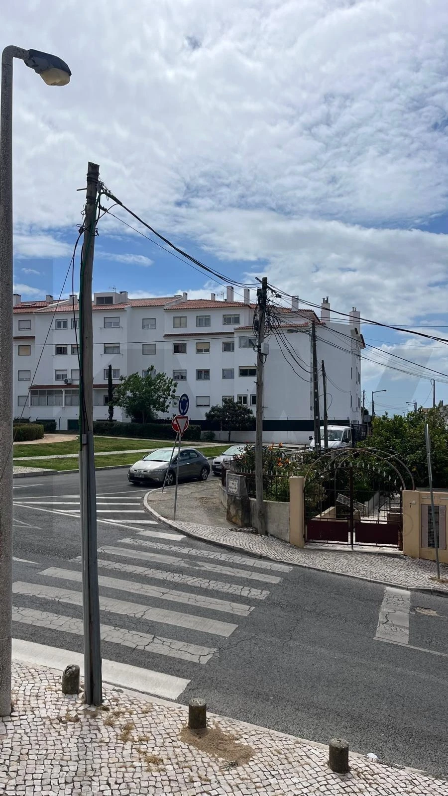Apartamento T2 para Venda em São Domingos de Rana Foto 25