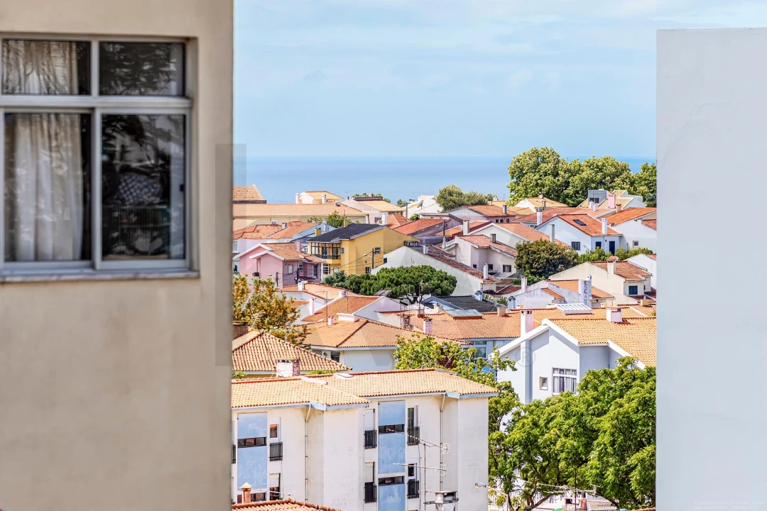 Apartamento T2 para Venda em São Domingos de Rana Foto 2