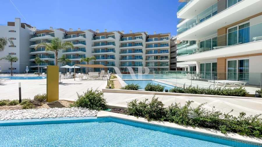Apartamento T2 para Venda em Quarteira Foto 28