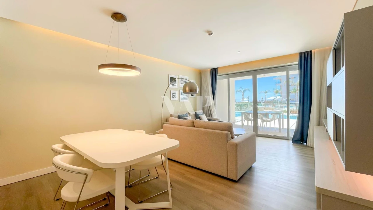 Apartamento T2 para Venda em Quarteira Foto 6