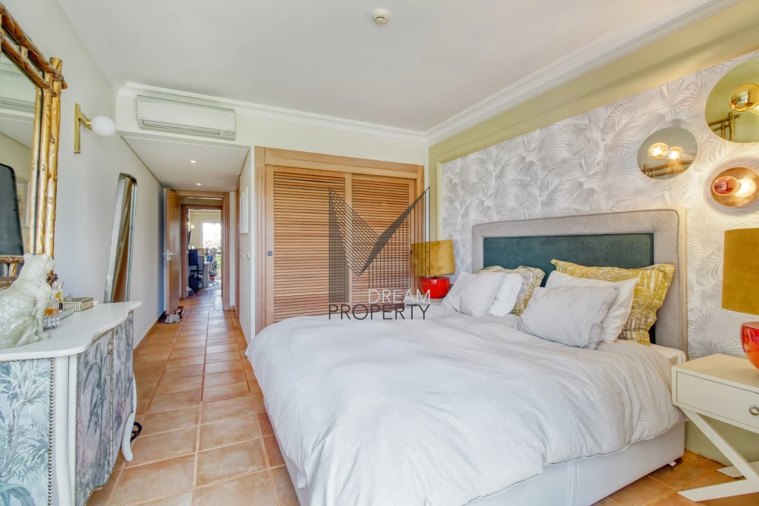 Apartamento T2 para Venda em Quarteira Foto 21