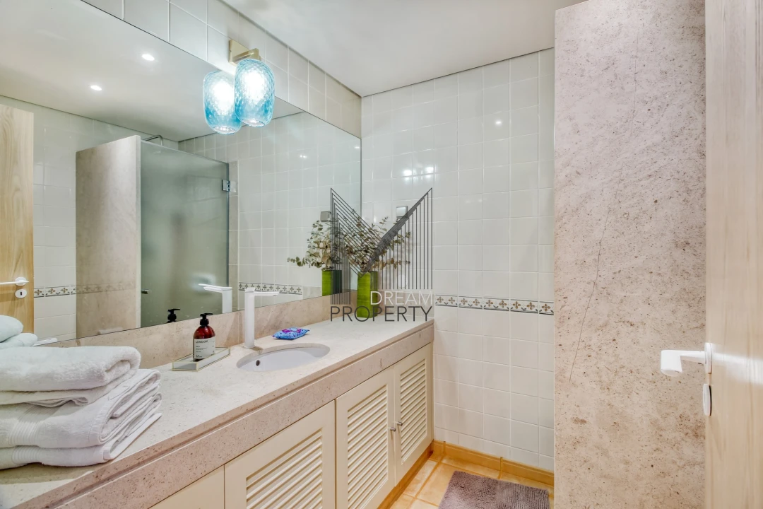Apartamento T2 para Venda em Quarteira Foto 23