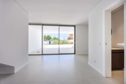 Moradia T5 para Venda em Lagos (São Sebastião e Santa Maria)